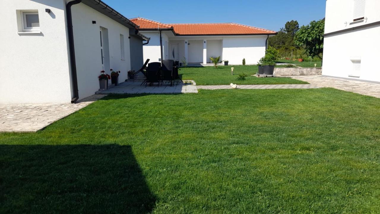 Apartment Kravica Ljubuški Exterior foto